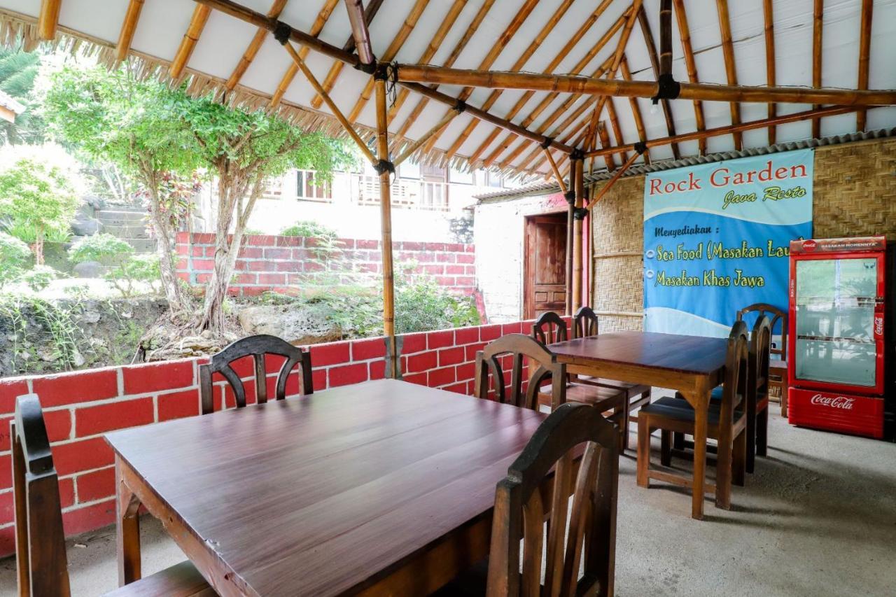 Rock Garden Homestay & Resto Tepus Экстерьер фото