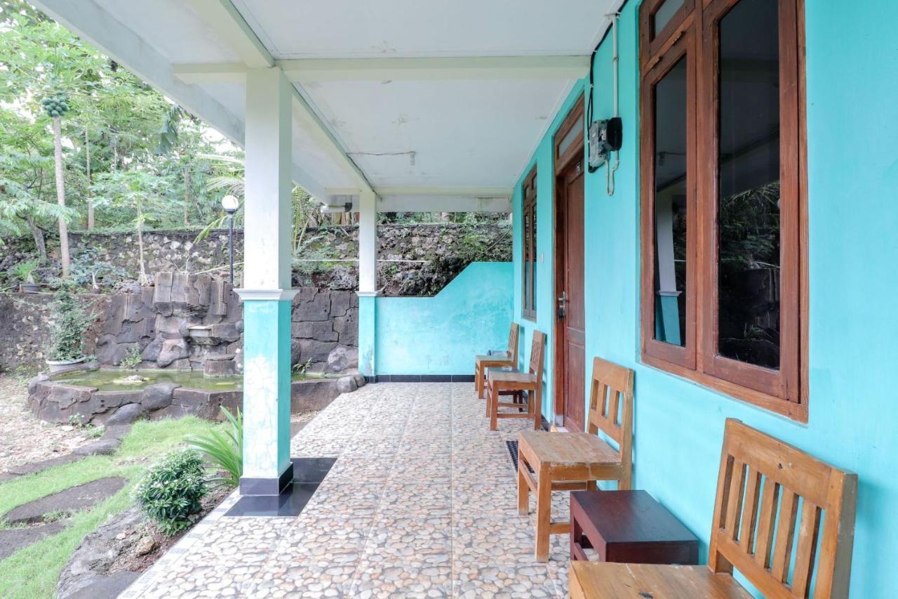 Rock Garden Homestay & Resto Tepus Экстерьер фото