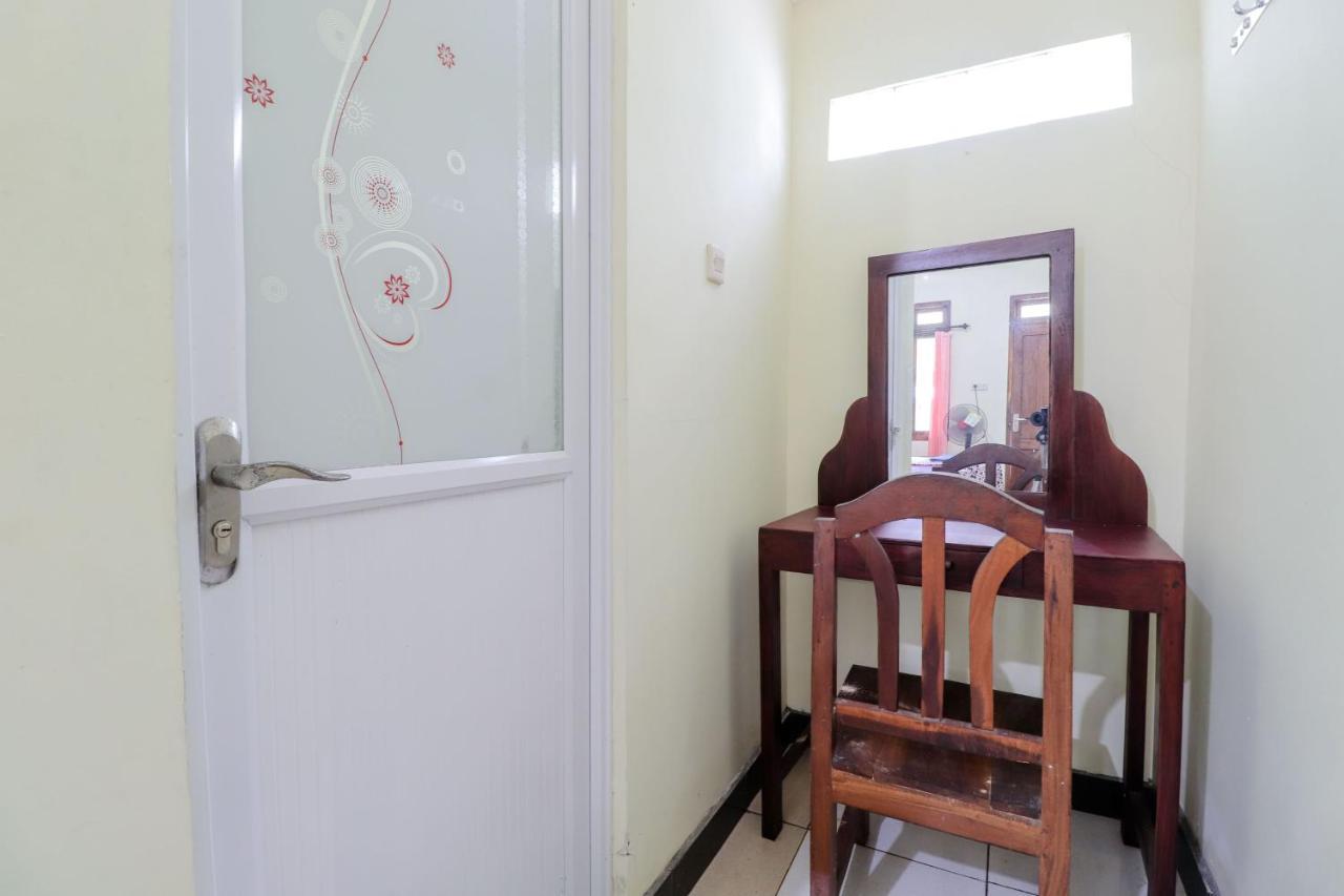 Rock Garden Homestay & Resto Tepus Экстерьер фото