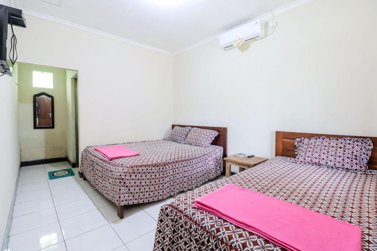 Rock Garden Homestay & Resto Tepus Экстерьер фото